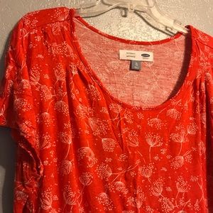 Old Navy Tops - Dandelion Maternity Shirt Old Navy Tops - Dandelion Maternity Shirt